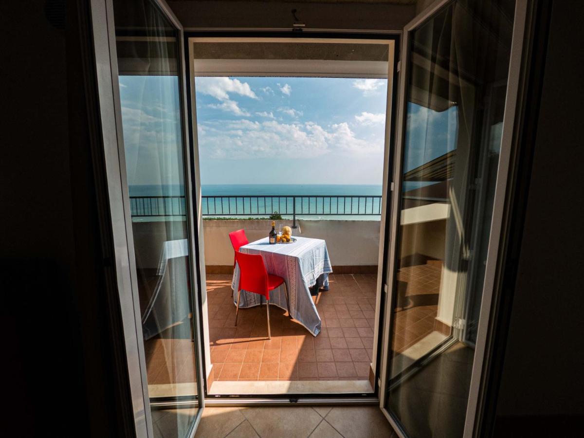 Apulia Europe Garden Eco&sport 4*